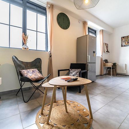Stay Cosy Lille I Tourcoing - Appartement - Hypercentre - Parking Securise - Wifi - Netflix - Cuisine Esterno foto