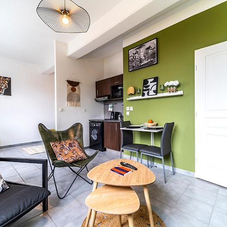Stay Cosy Lille I Tourcoing - Appartement - Hypercentre - Parking Securise - Wifi - Netflix - Cuisine Esterno foto